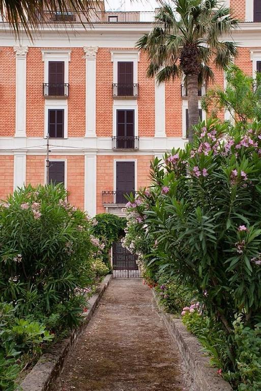 Guarinelli 88 Bed & Breakfast Gaeta Ngoại thất bức ảnh